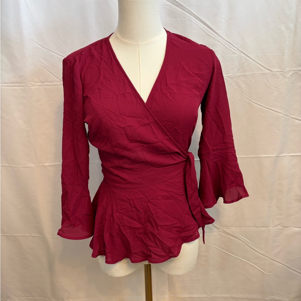 ❤️ Candie’s Red Wrap Peplum Blouse NWT Size Small‎